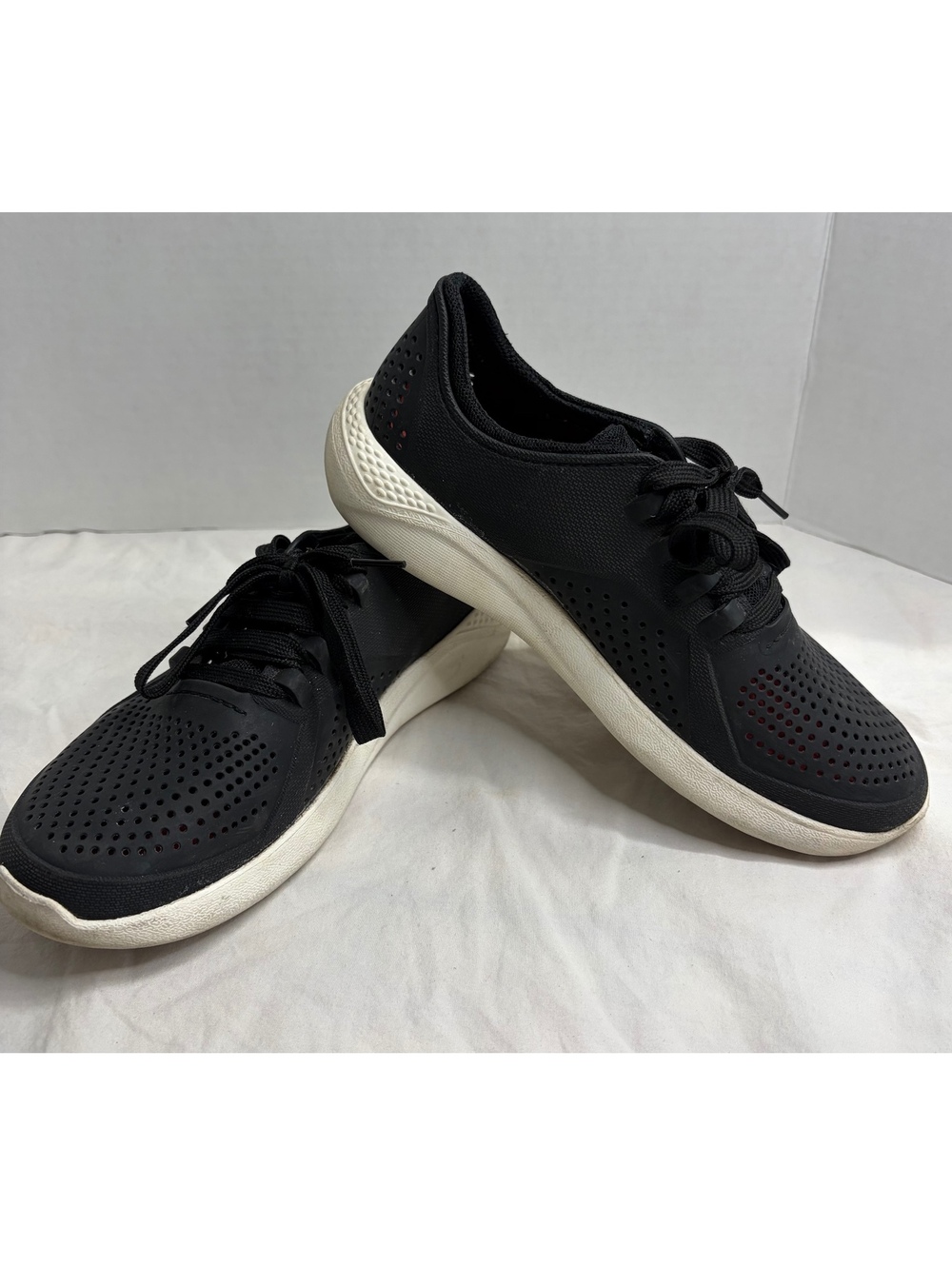 Crocs LiteRide Women’s 7 Black Lace Up Sneakers Comfort Walking Shoes